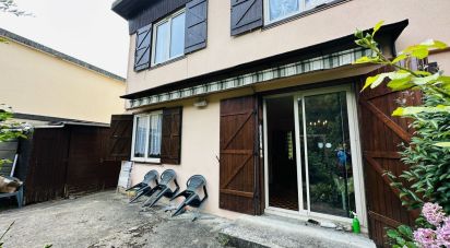 House 5 rooms of 88 m² in Mourenx (64150)