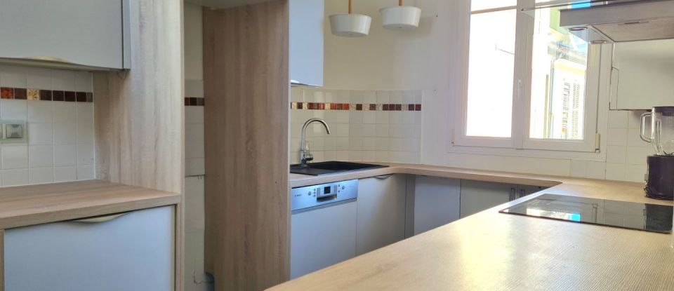 Apartment 3 rooms of 60 m² in Montrouge (92120)