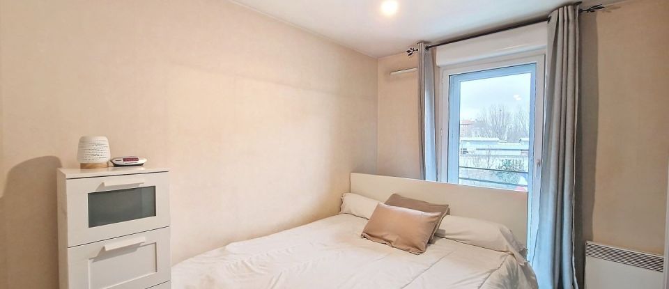 Appartement 4 pièces de 80 m² à Saint-Ouen-sur-Seine (93400)