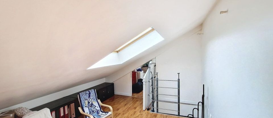 Apartment 2 rooms of 39 m² in Saint-Denis (93200)