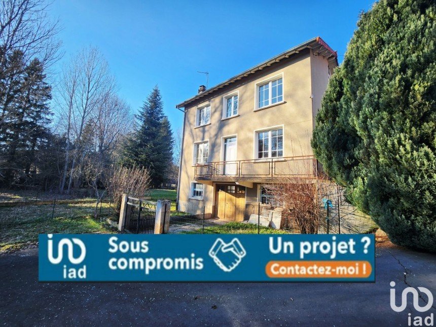 Maison de campagne 6 pièces de 144 m² à Céaux-d'Allègre (43270)