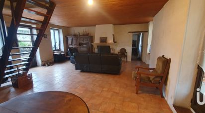 House 4 rooms of 184 m² in Escrennes (45300)