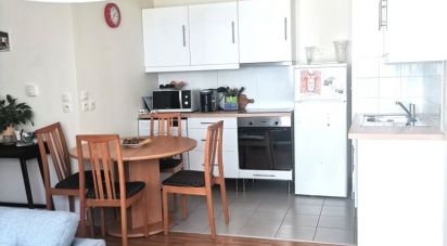 Apartment 2 rooms of 39 m² in Morangis (91420)