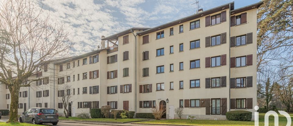 Appartement 4 pièces de 103 m² à Rives (38140)