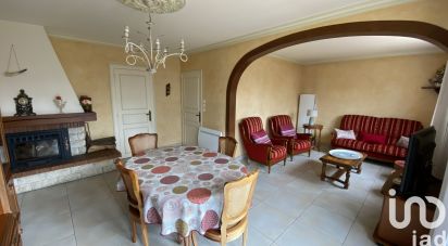 House 4 rooms of 71 m² in Les Herbiers (85500)