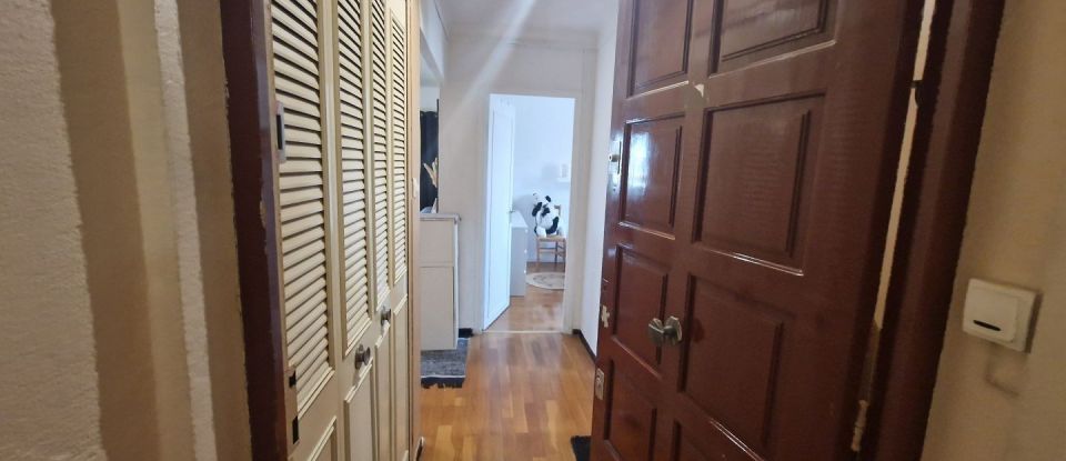 Apartment 3 rooms of 61 m² in Avignon (84000)