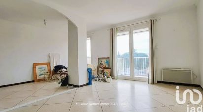 Appartement 3 pièces de 67 m² à Le Lavandou (83980)
