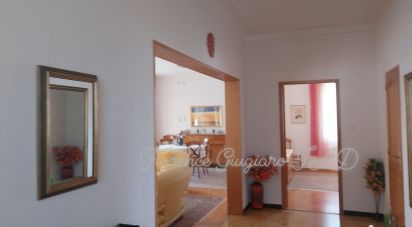 House 6 rooms of 450 m² in Sanary-sur-Mer (83110)