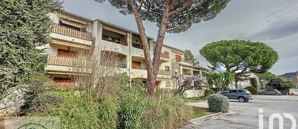 Apartment 4 rooms of 89 m² in Saint-Cyr-sur-Mer (83270)