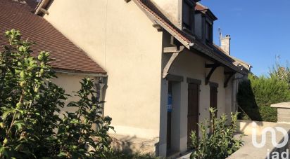 Village house 5 rooms of 149 m² in Jussy (89290)