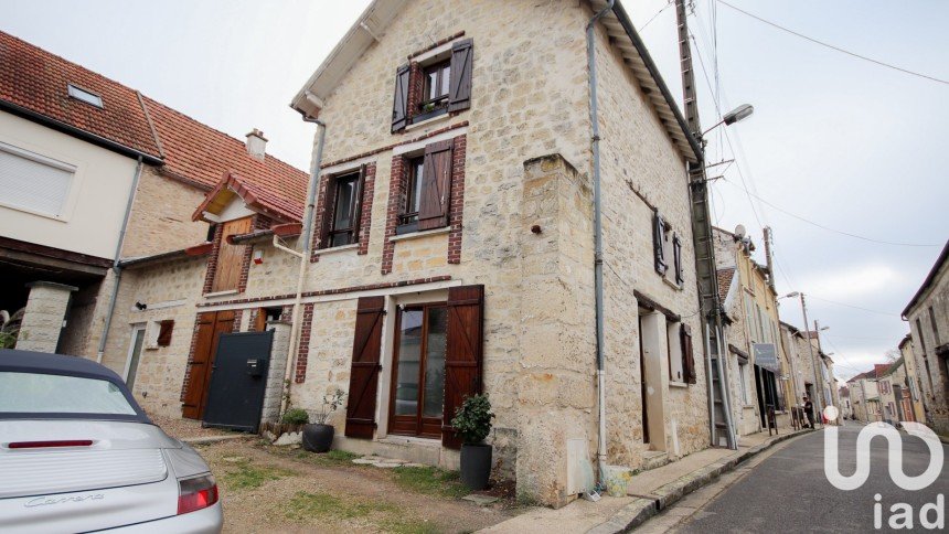 Maison 4 pièces de 75 m² à Mézy-sur-Seine (78250)