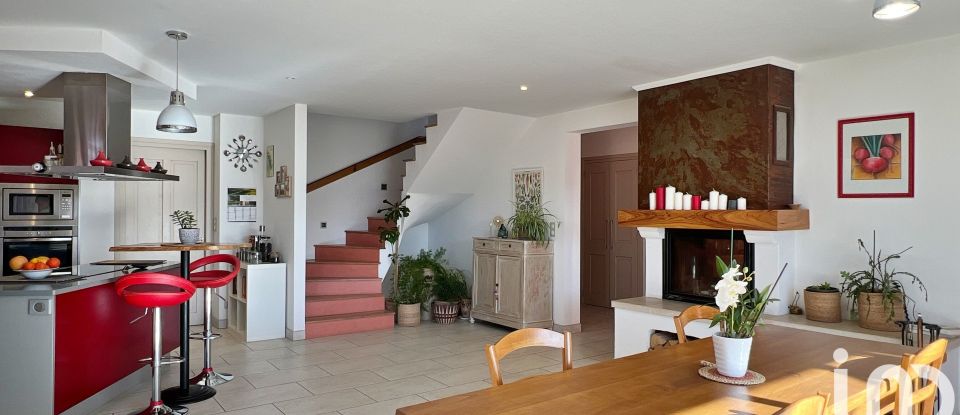 House 5 rooms of 193 m² in Buis-les-Baronnies (26170)