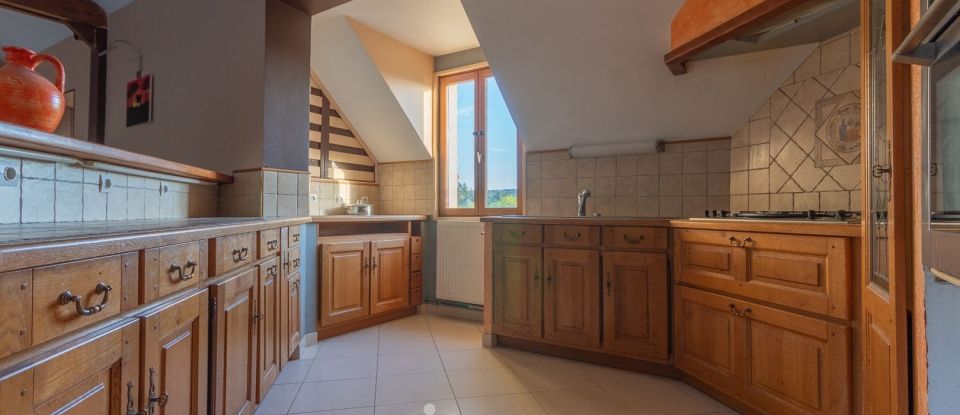 House 18 rooms of 415 m² in Villette (78930)