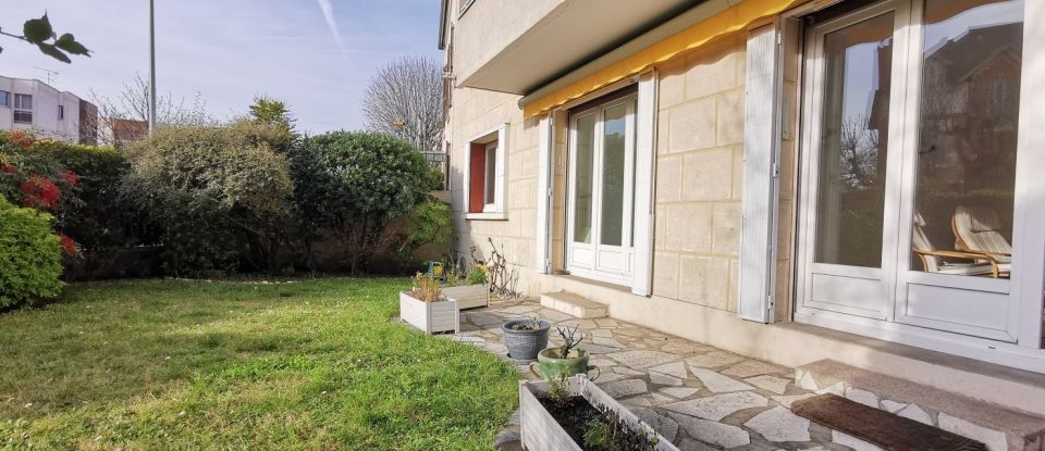 Appartement 5 pièces de 96 m² à Enghien-les-Bains (95880)
