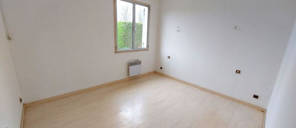 House 5 rooms of 99 m² in Mouchamps (85640)
