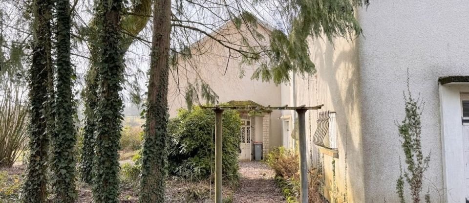 House 9 rooms of 200 m² in Haute-Amance (52600)