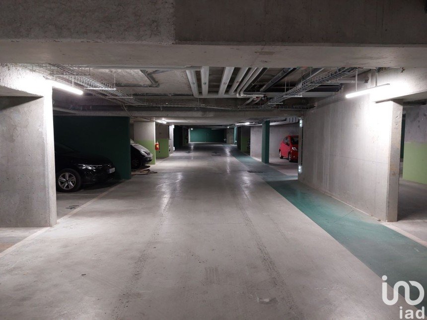 Parking of 14 m² in Neuilly-sur-Marne (93330)