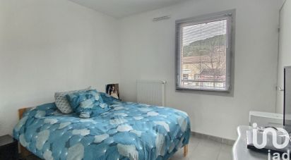 Duplex 4 rooms of 83 m² in Saint-Zacharie (83640)