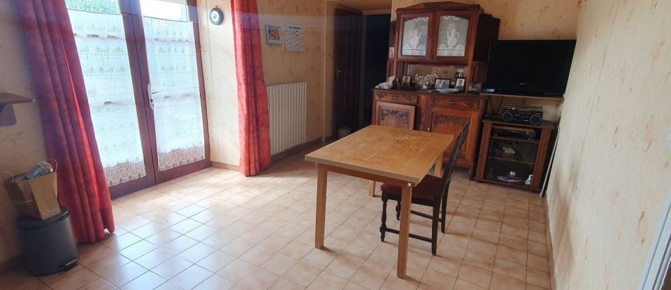 House 2 rooms of 74 m² in Plourivo (22860)