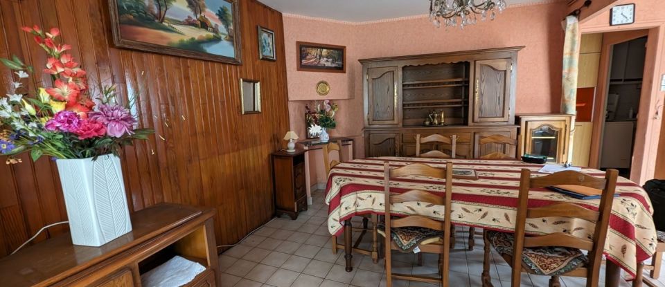 Village house 4 rooms of 67 m² in Le Croisty (56540)
