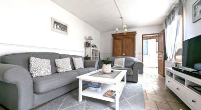 House 5 rooms of 106 m² in Chevrières (60710)