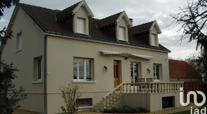 House 8 rooms of 264 m² in Loché-sur-Indrois (37460)