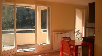 Apartment 1 room of 32 m² in Antibes (06600)