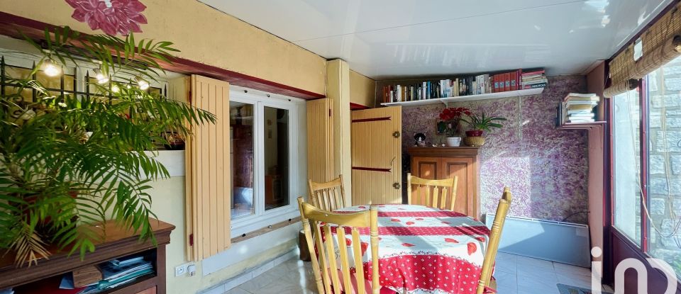 House 4 rooms of 80 m² in Vacqueyras (84190)
