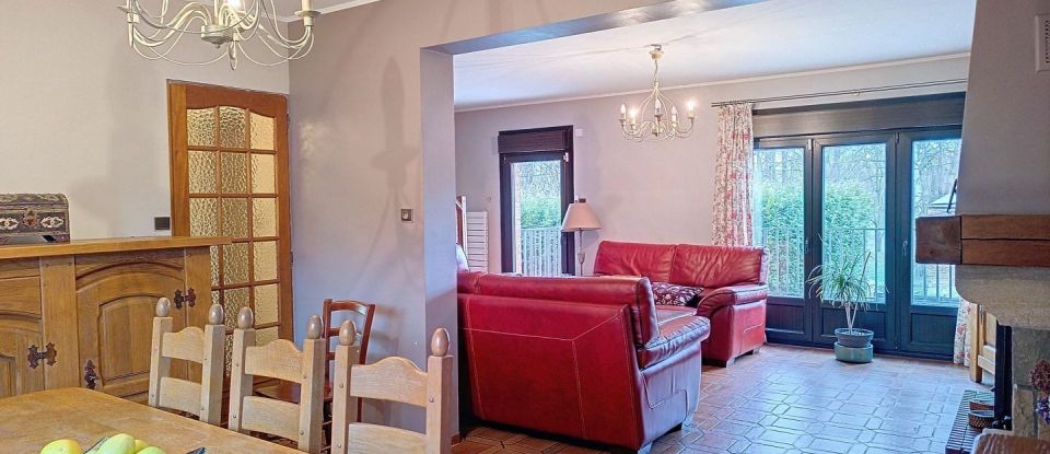 House 7 rooms of 220 m² in Louvroil (59720)