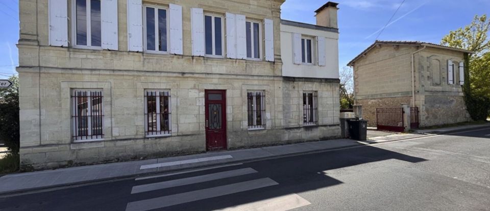 Maison 9 pièces de 250 m² à Saint-Loubès (33450)