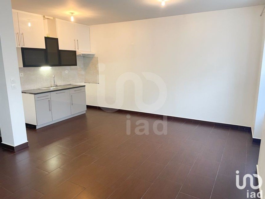 Appartement 3 pièces de 60 m² à Coubert (77170)