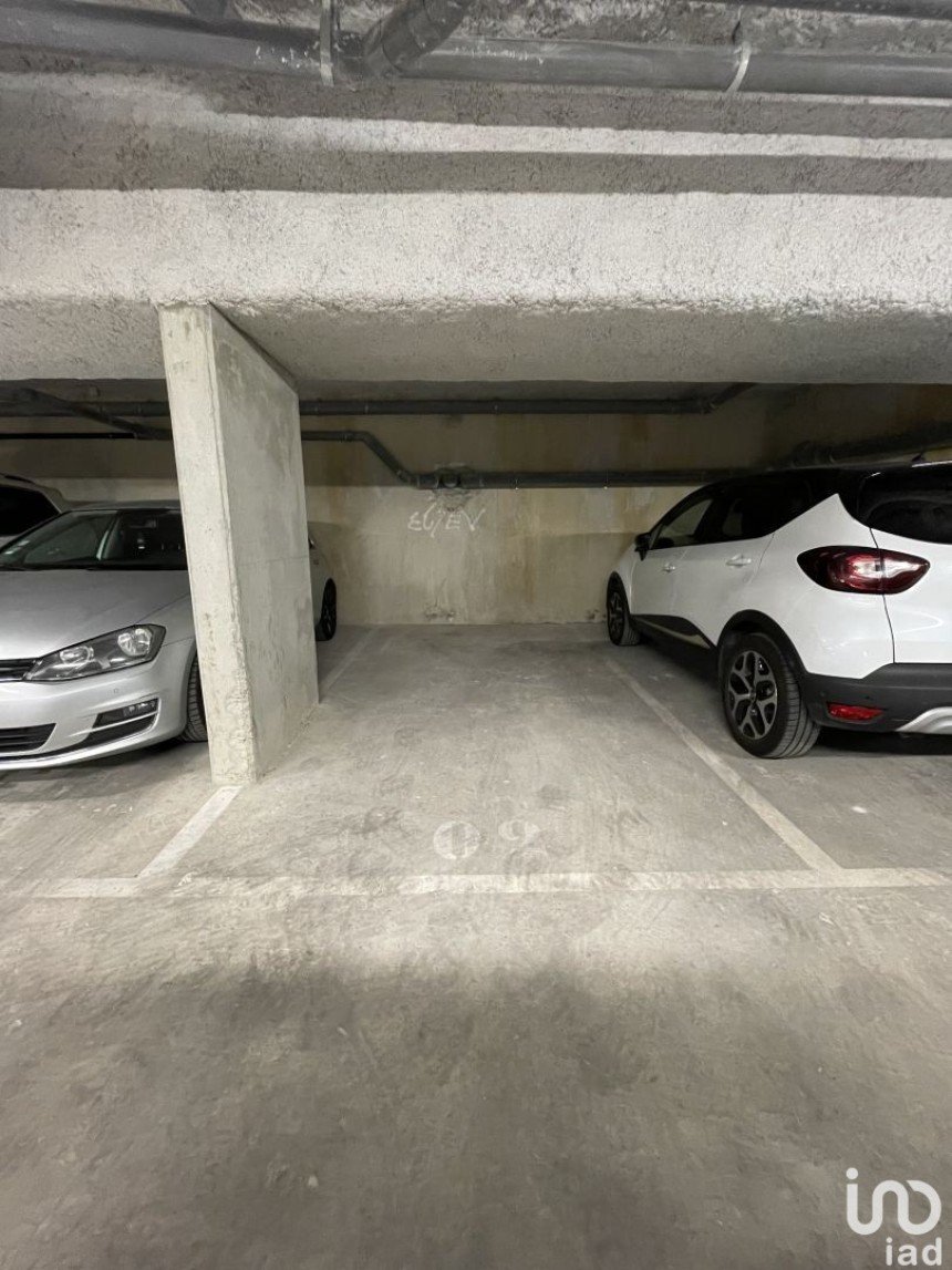 Parking/garage/box de 15 m² à Sartrouville (78500)