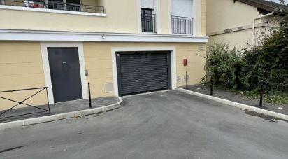 Parking/garage/box de 15 m² à Sartrouville (78500)