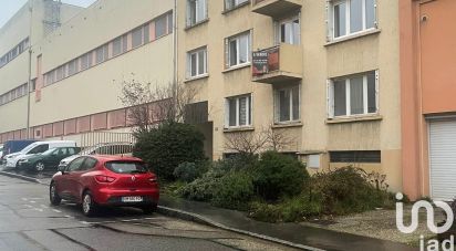 Parking of 12 m² in - (69600)
