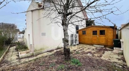 House 8 rooms of 166 m² in Draveil (91210)