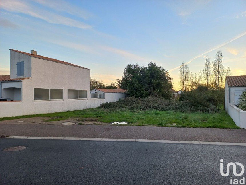 Terrain de 338 m² à Saint-Georges-d'Oléron (17190)