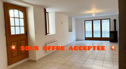 Apartment 3 rooms of 73 m² in Grillon (84600)