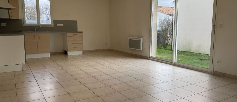 House 4 rooms of 80 m² in Étaules (17750)