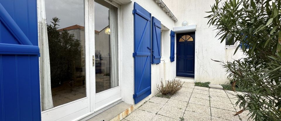 Maison traditionnelle 7 pièces de 117 m² à Beauvoir-sur-Mer (85230)
