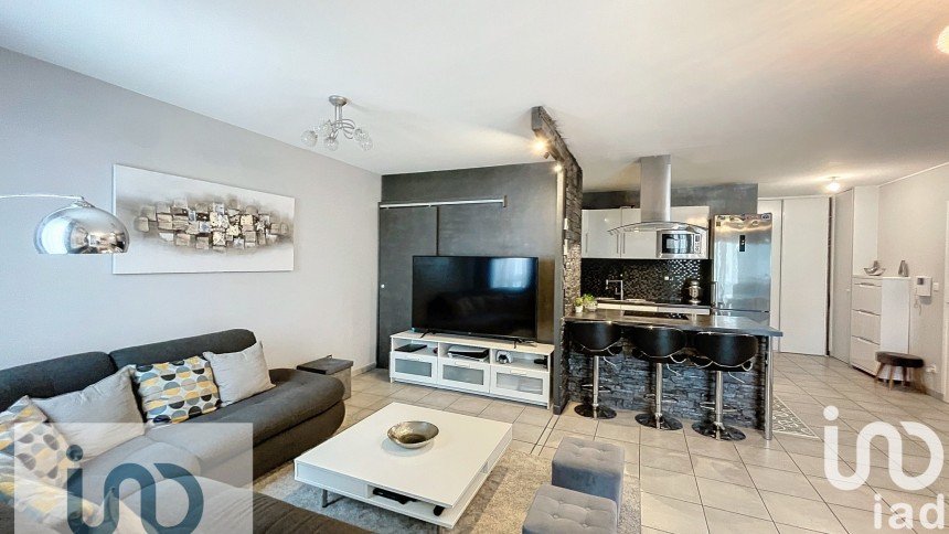 Appartement 3 pièces de 73 m² à Saint-Fons (69190)