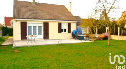 Pavilion 3 rooms of 67 m² in Moyvillers (60190)