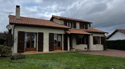 House 7 rooms of 154 m² in Maulévrier (49360)