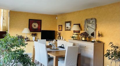 House 6 rooms of 185 m² in Saclas (91690)
