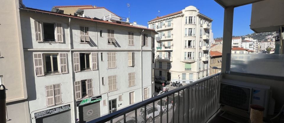 Apartment 2 rooms of 42 m² in Nice (06300)