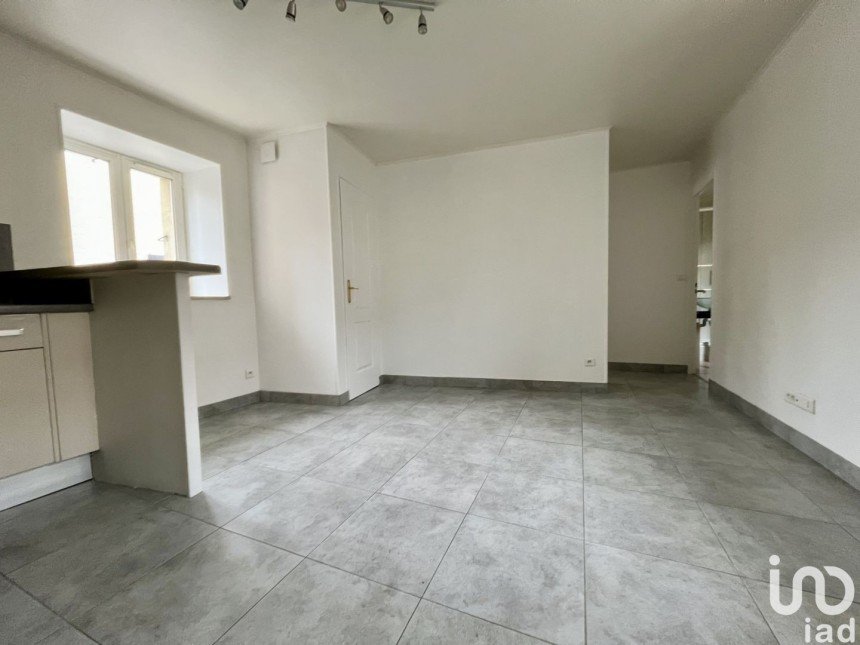 Appartement 2 pièces de 31 m² à Chevannes (91750)