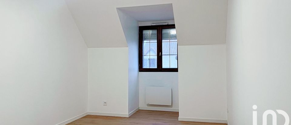 Maison 5 pièces de 98 m² à Bondoufle (91070)