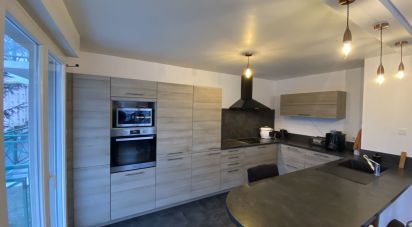 Appartement 4 pièces de 83 m² à Guéret (23000)