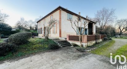 Country house 6 rooms of 237 m² in Castelmayran (82210)