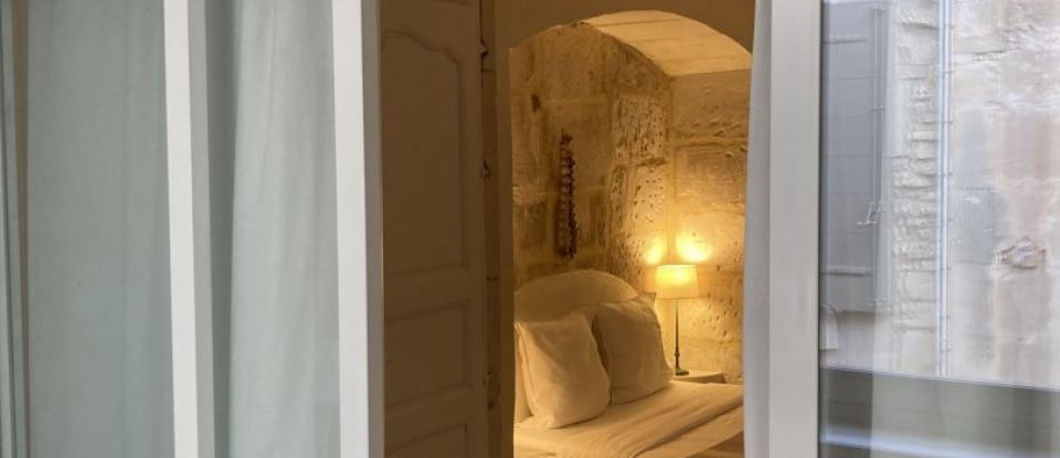 House 6 rooms of 126 m² in Saint-Rémy-de-Provence (13210)