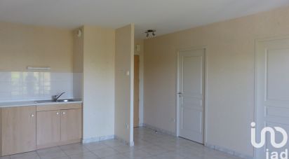 Apartment 2 rooms of 40 m² in Aizenay (85190)